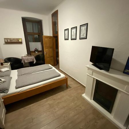 Anna Apartman Pápa 외부 사진