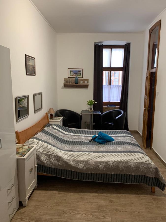 Anna Apartman Pápa 외부 사진