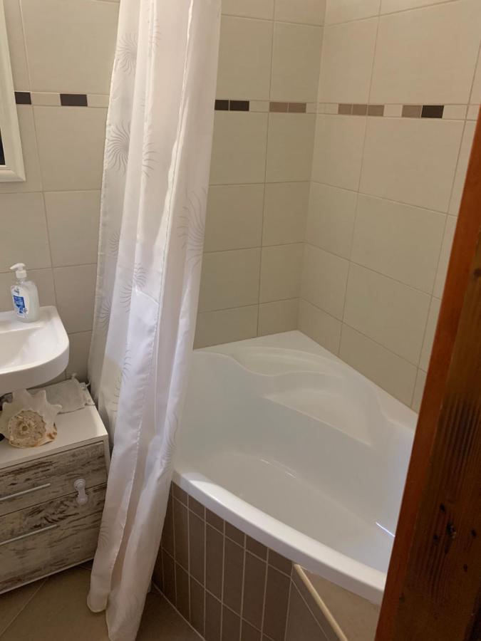Anna Apartman Pápa 외부 사진